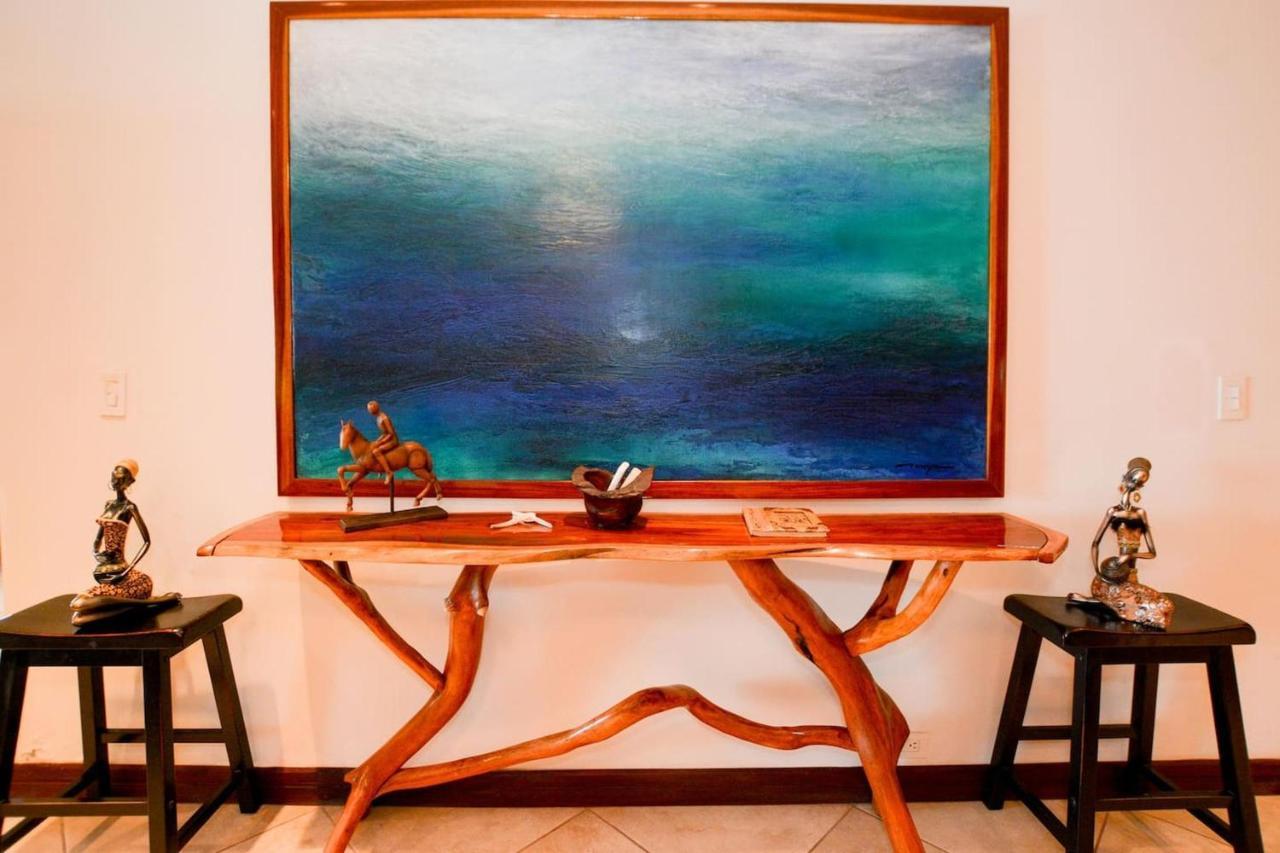 Villa Exquisitely Decorated 5Th-Floor Aerie With Views Of Two Bays In Flamingo à Playa Flamingo Extérieur photo